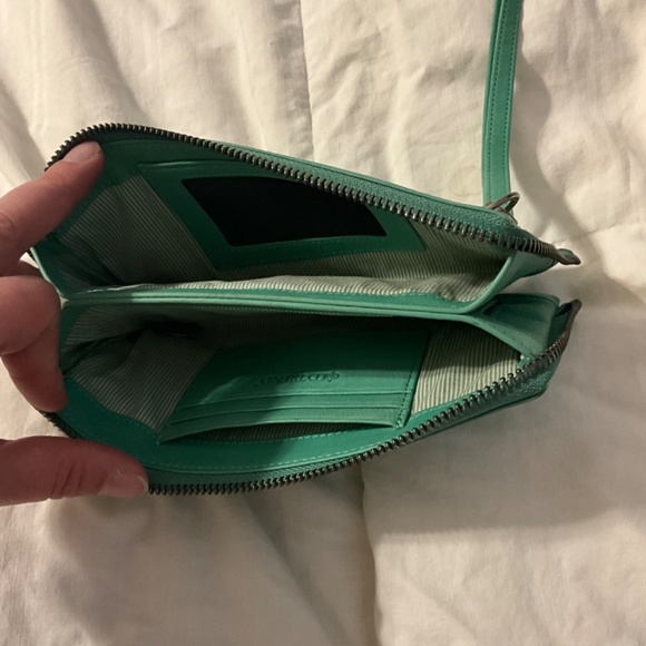 Wristlet - Picture 2 of 3